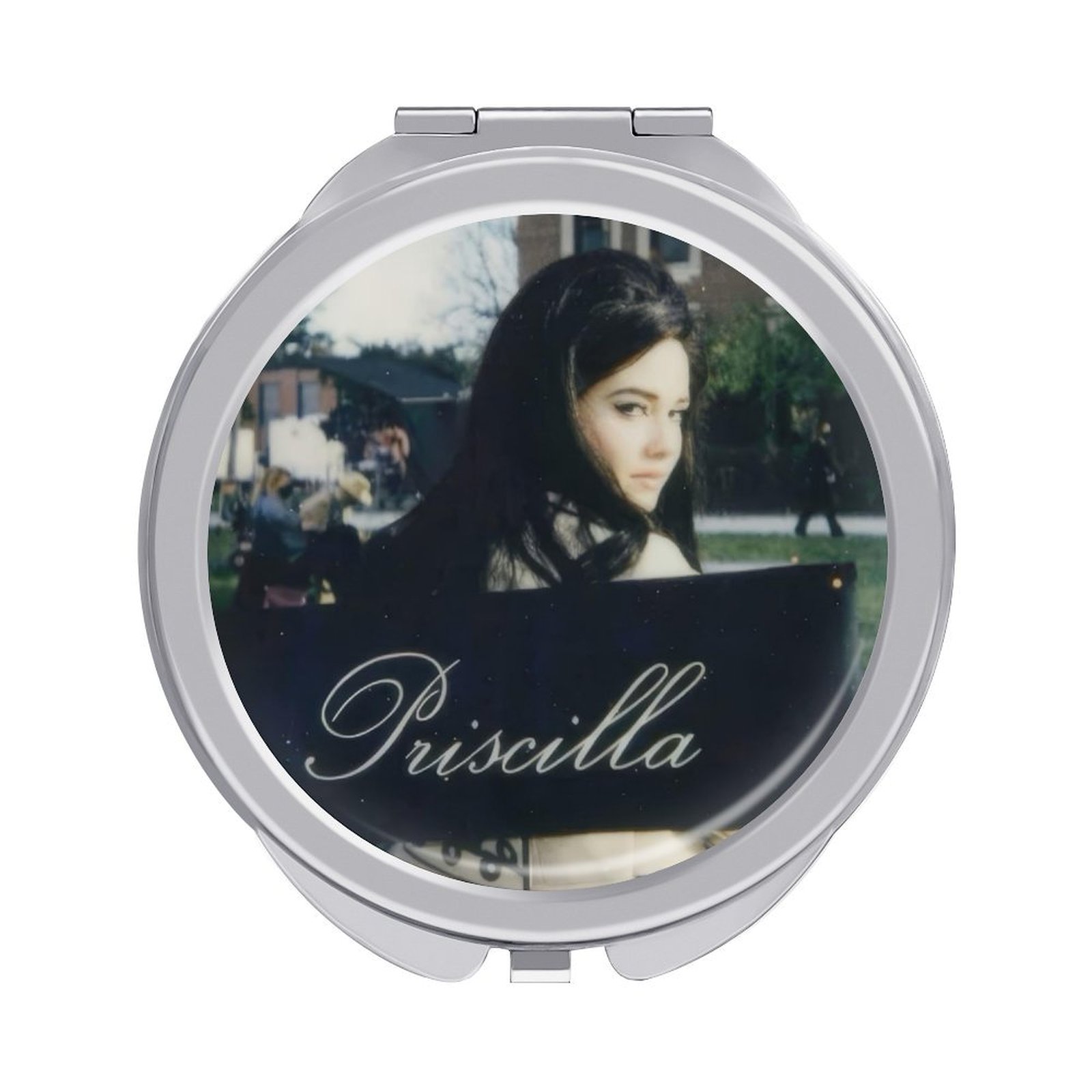 Portable travel makeup mirror