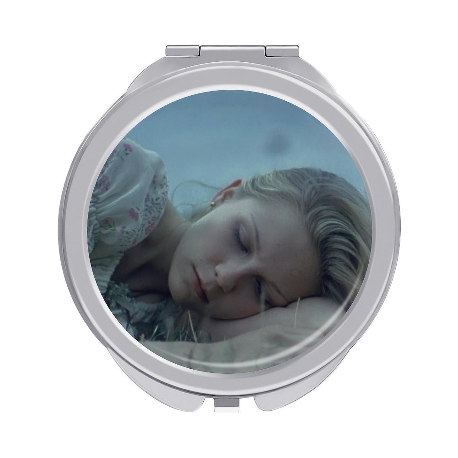 Portable travel makeup mirror