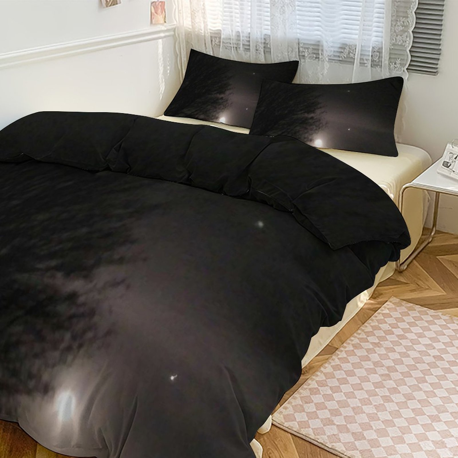 supermoon 3-Piece Bedding Set (1 Duvet Cover + 2 Pillow Shams)