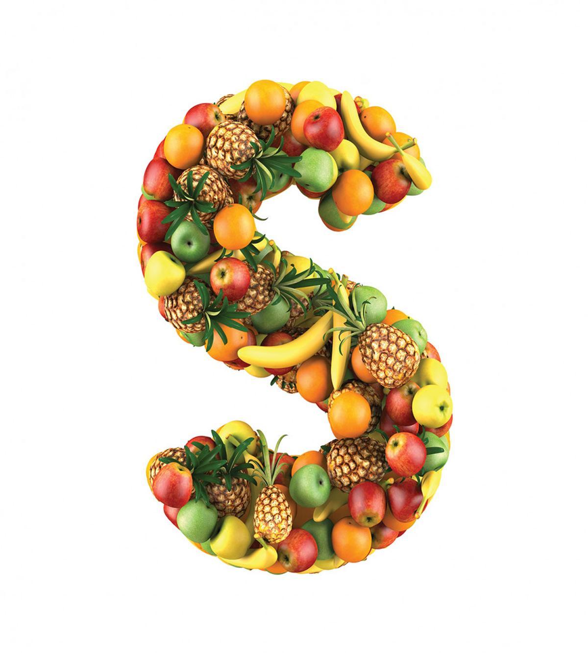 S with Fruits — Pattern