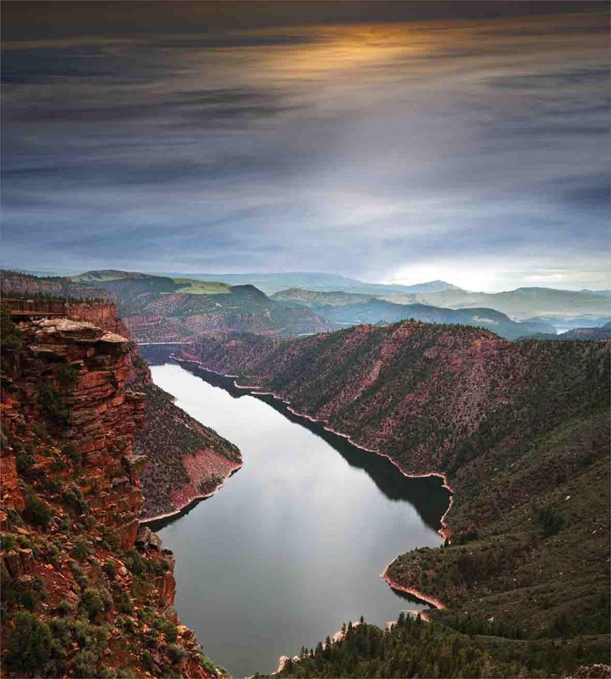Mountain River Scenery — Pattern