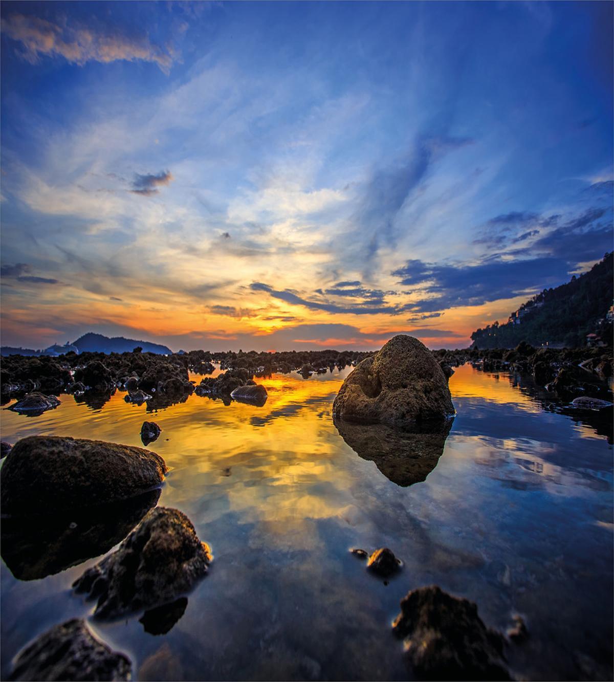 Twilight Rocky Shore — Pattern