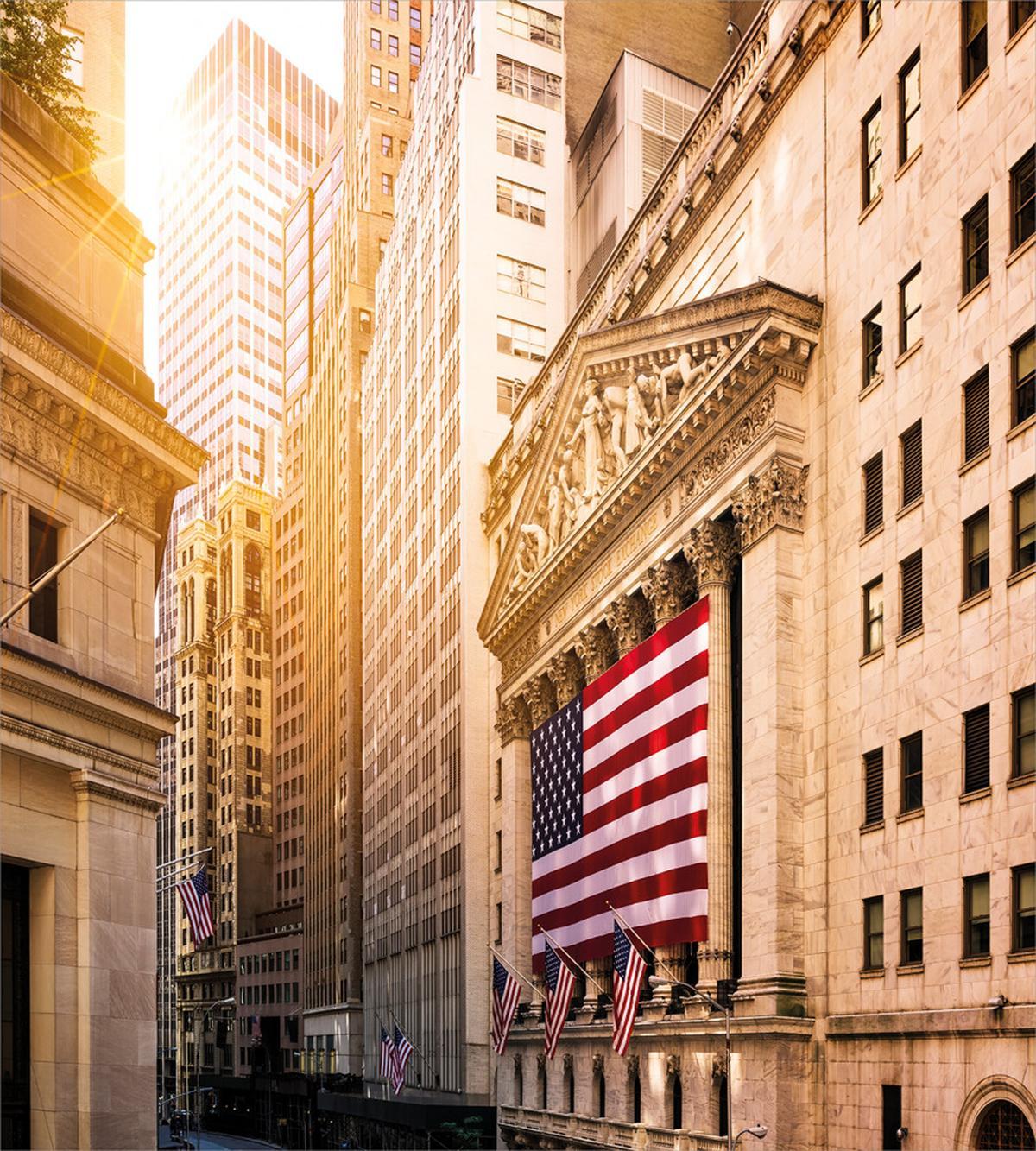 Wall Street Flags — Pattern