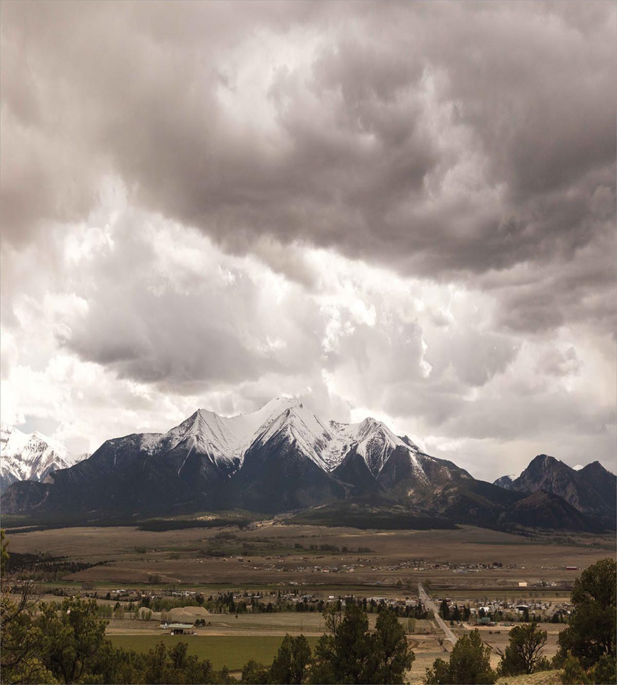 Mountains Colorado Gloomy — Pattern