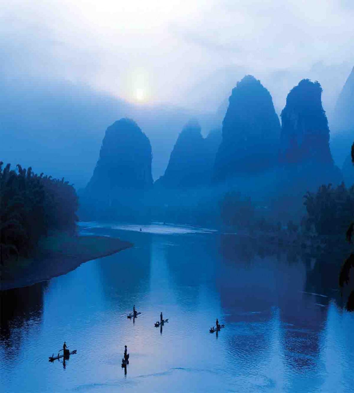 Sunrise Bamboo Raft China — Pattern