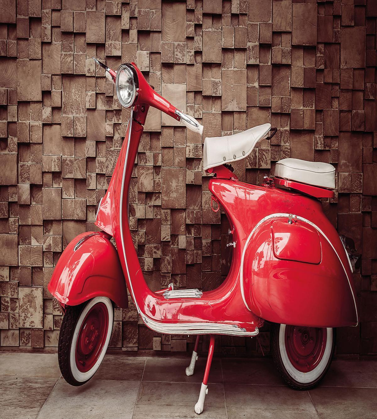 Retro Nostalgic Scooter — Pattern