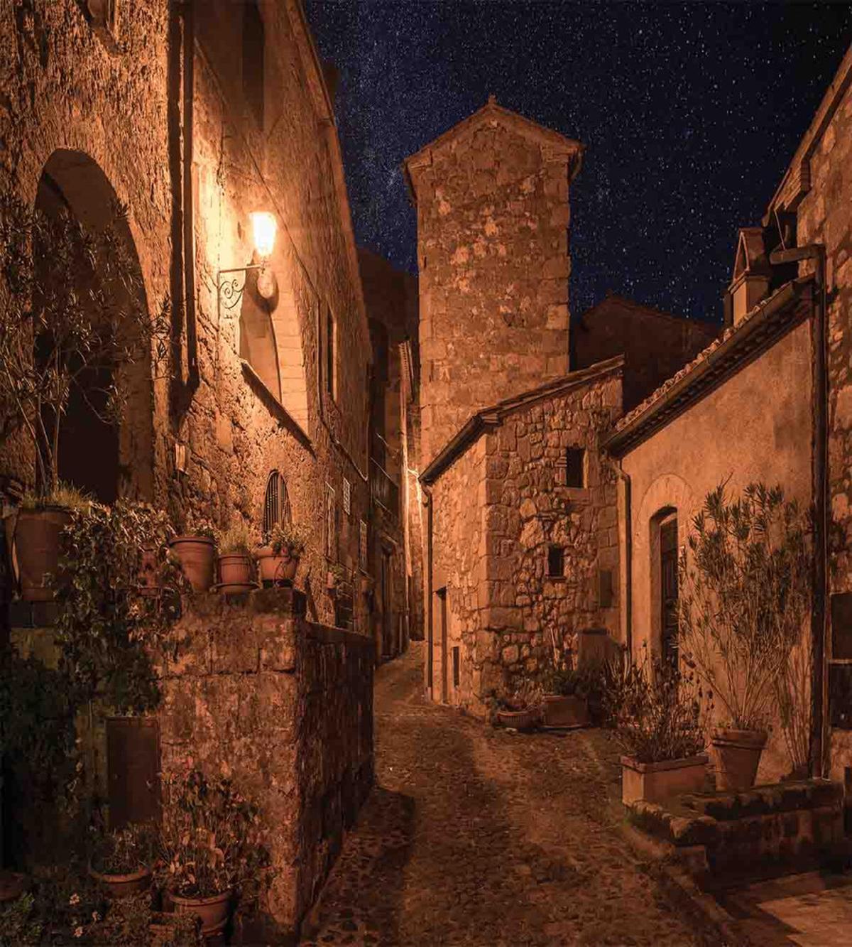Medieval Town Street — Pattern