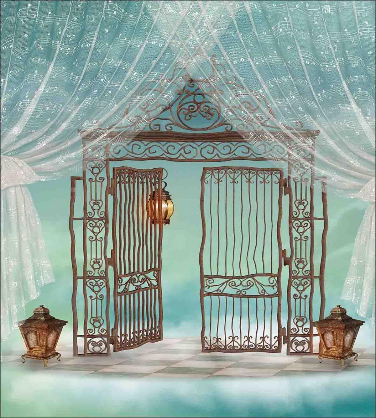 Old Gate and Curtain — Pattern