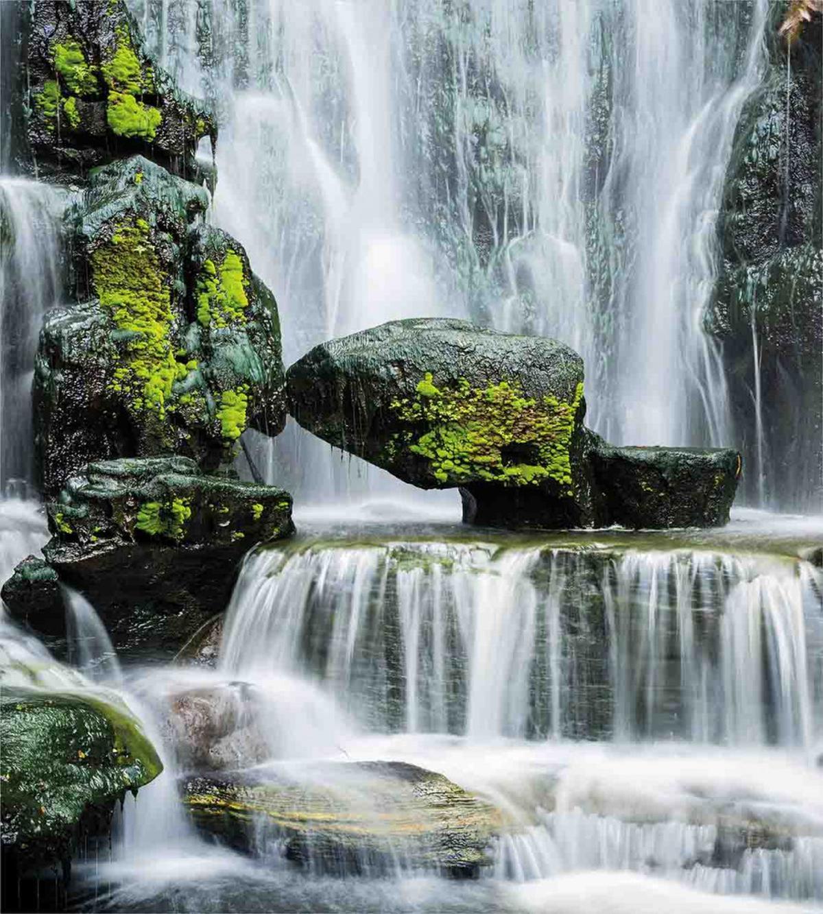 Waterfall with Rocks — Pattern