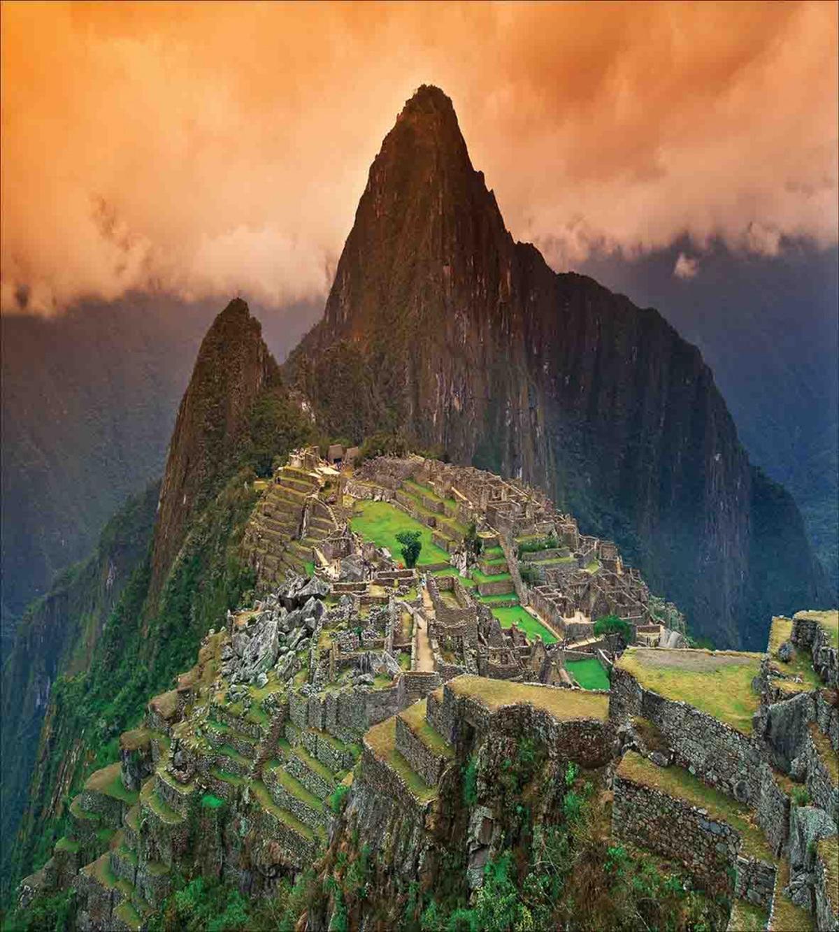 Machu Picchu Ruins Photo — Pattern