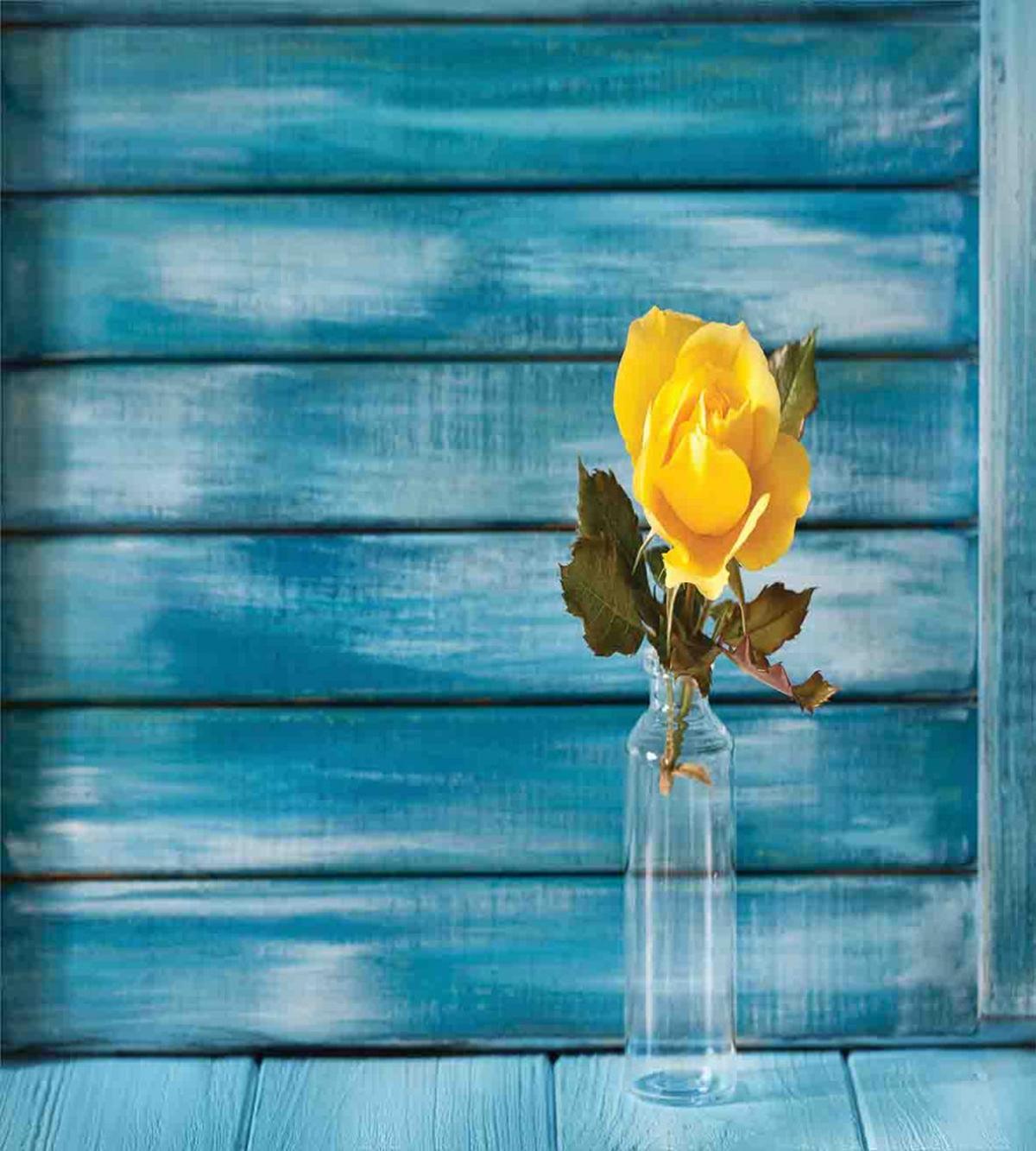 Blooming Yellow Rose in a Jar — Pattern