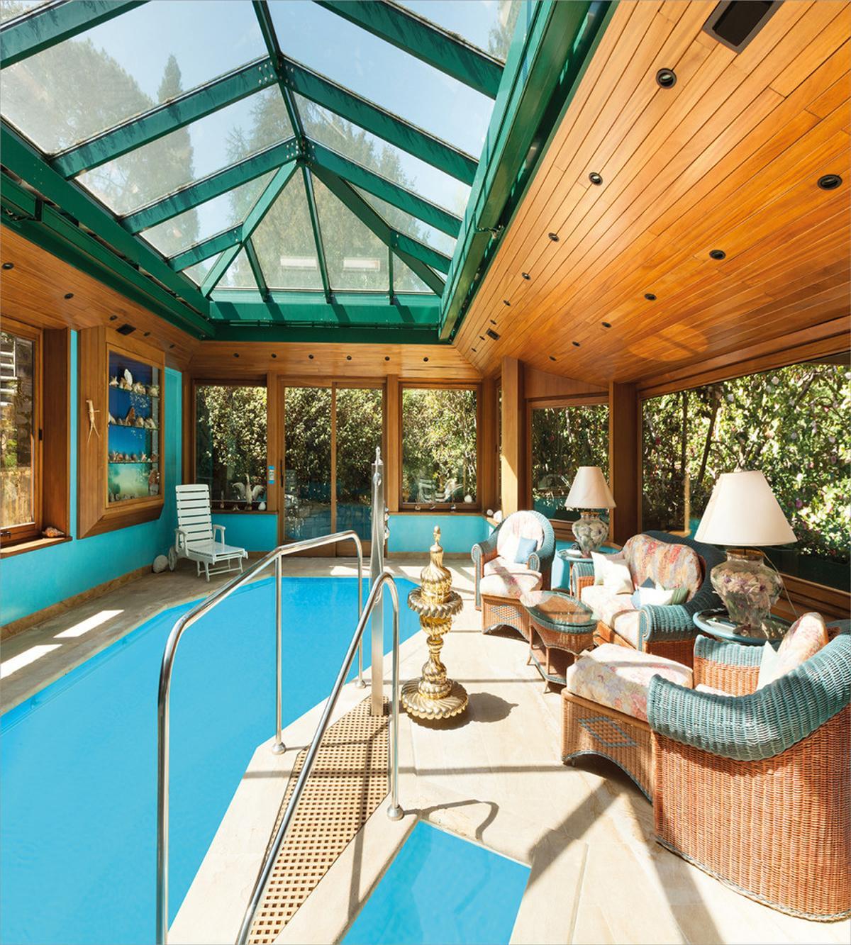 Large Indoor Pool — Pattern