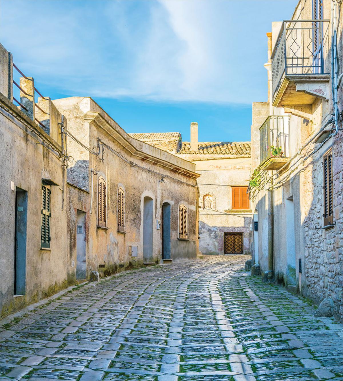 Historical Erice Village Day — Pattern