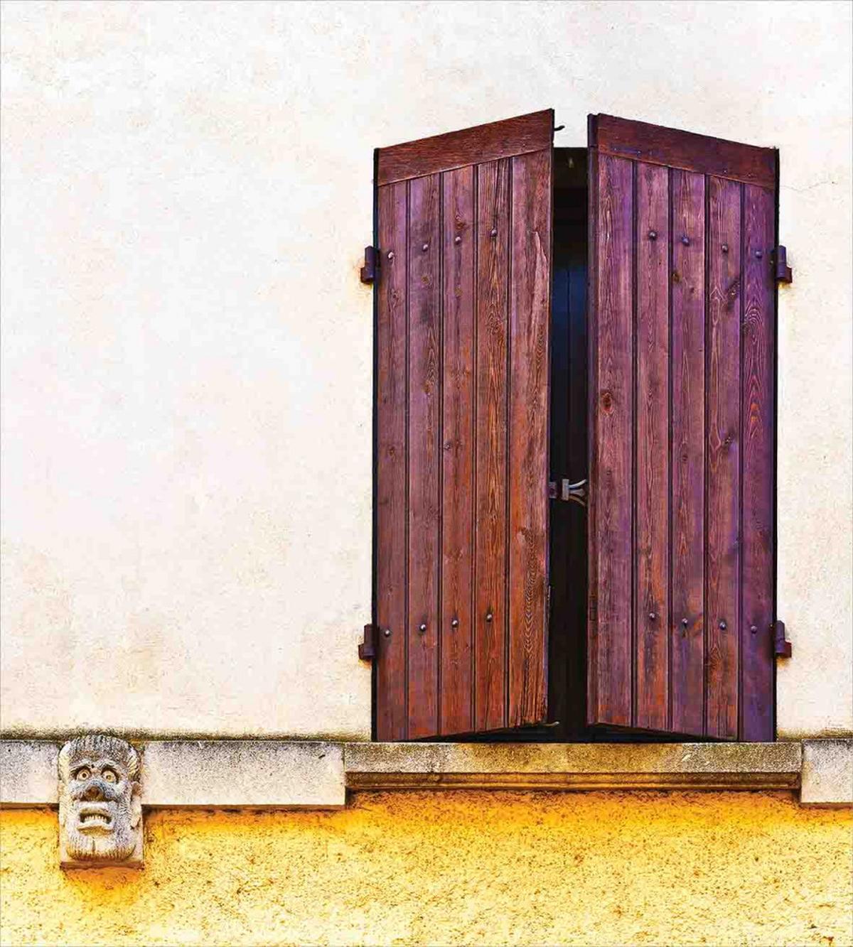 Old Medieval European — Pattern