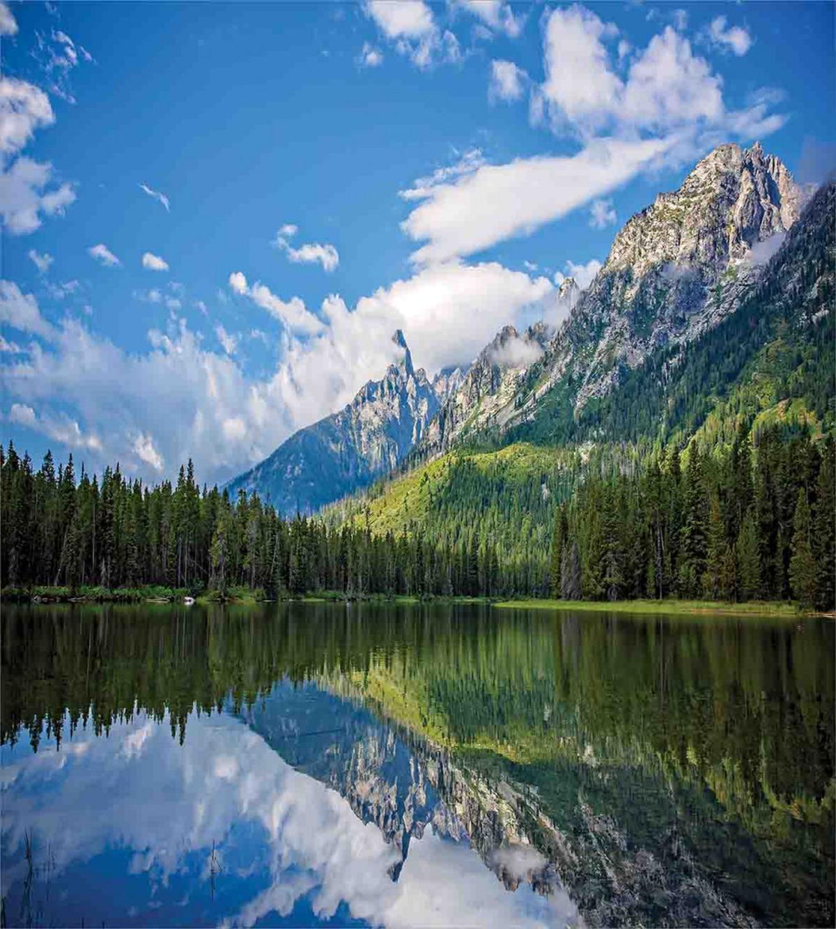 Mountain Lake Scenery — Pattern