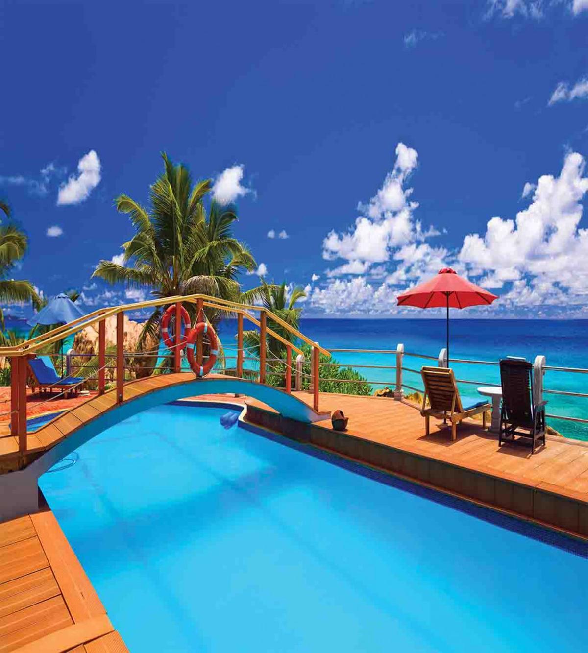 Sea Pool Beach Holiday — Pattern