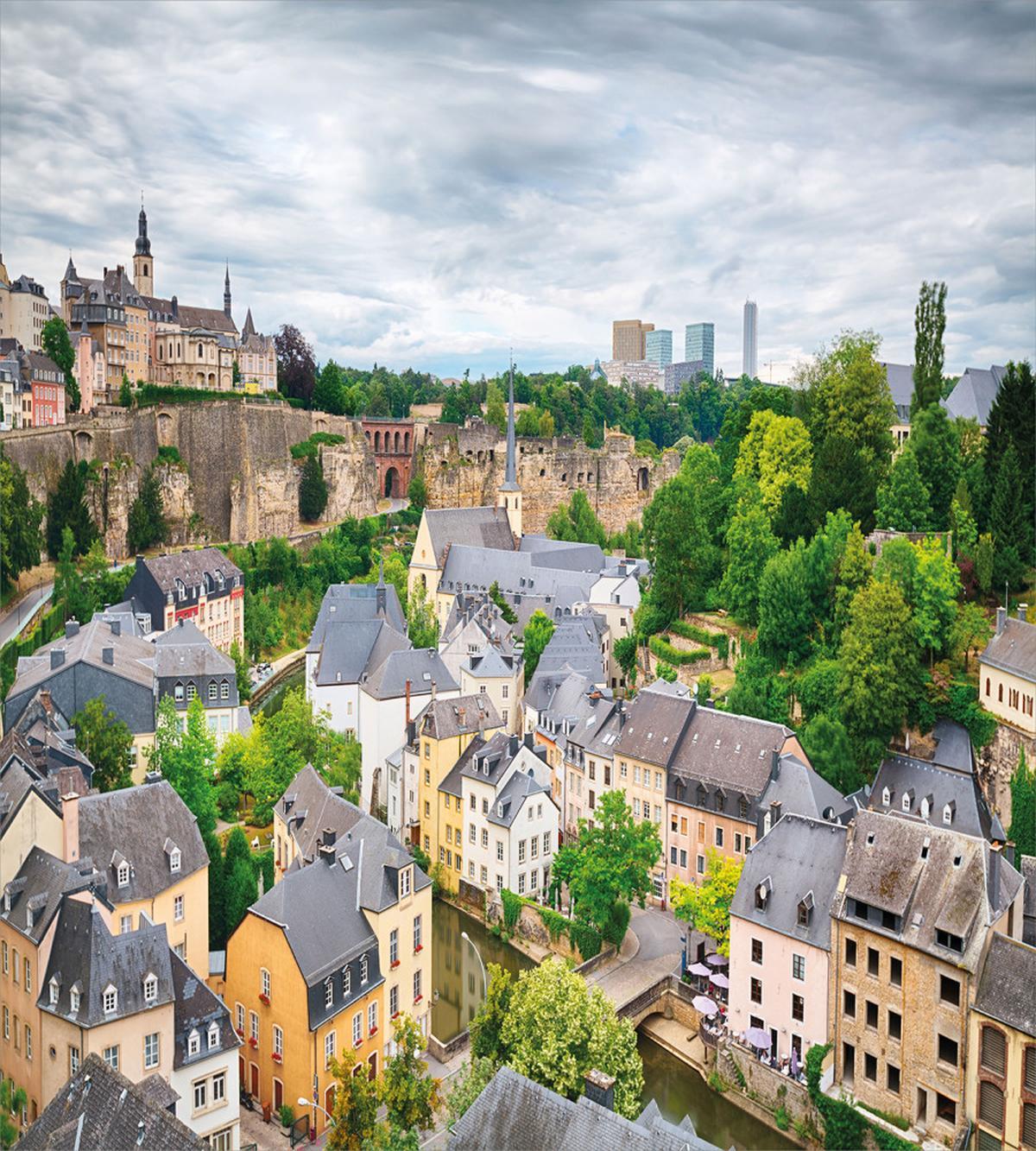 Old Town Luxembourg — Pattern