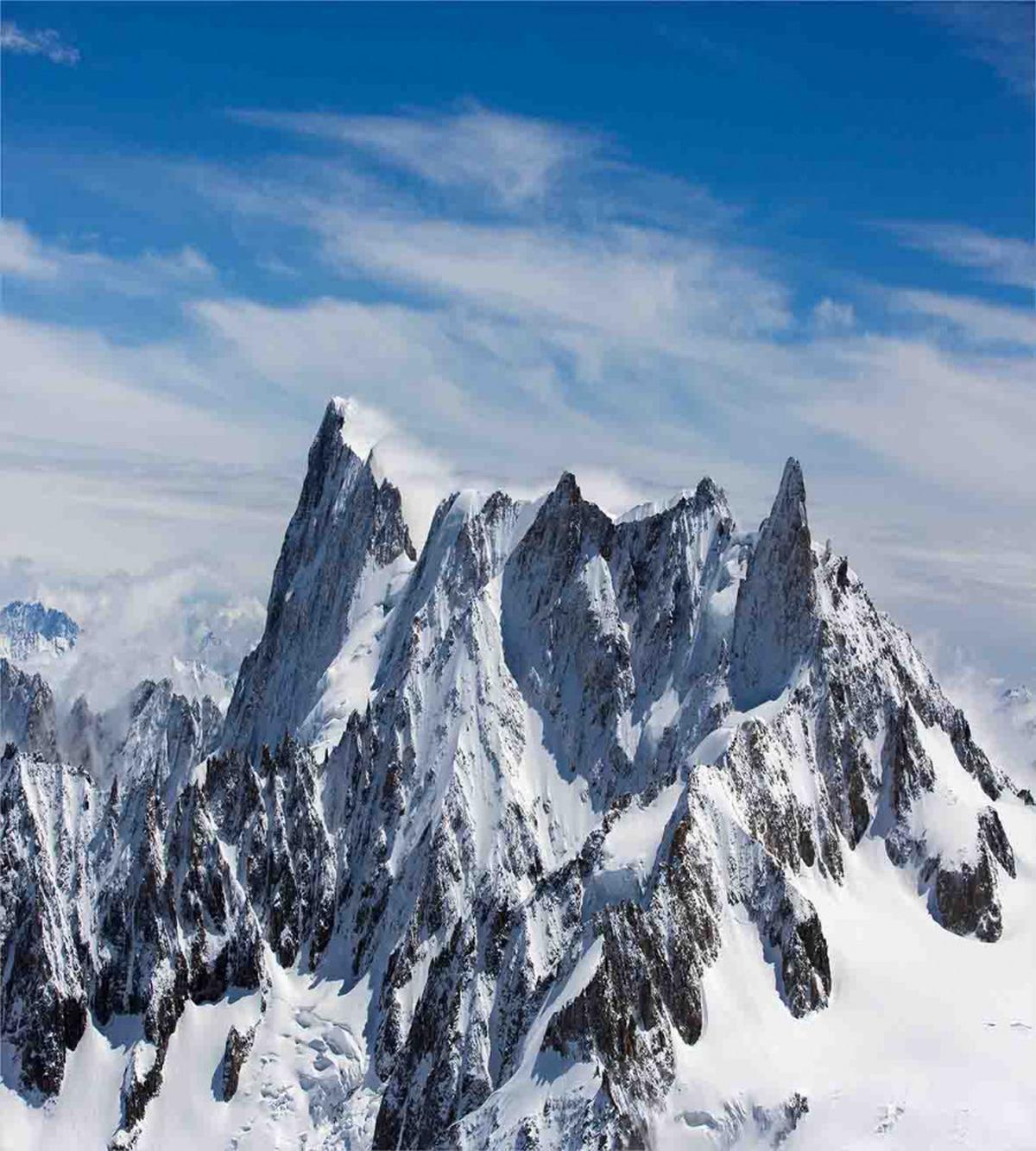 Picturesque Mont Blanc — Pattern
