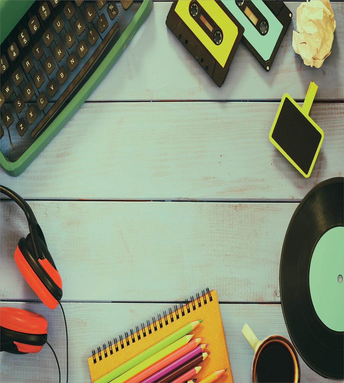 Eighties Objects on Table — Pattern