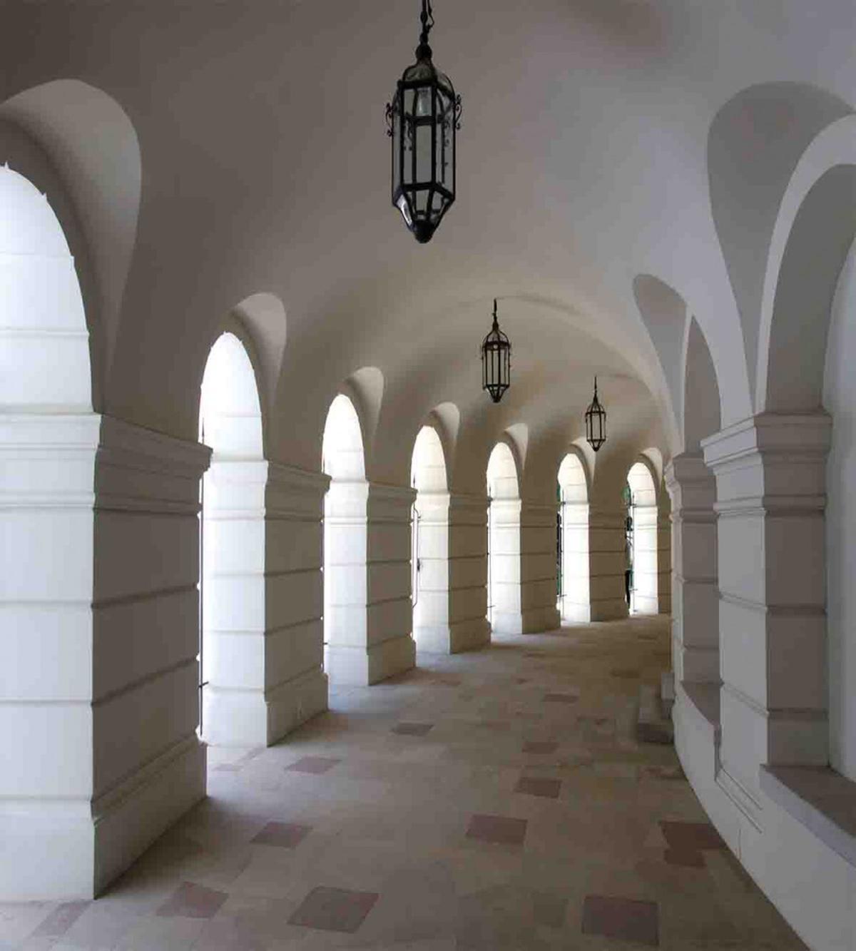 Medieval Art Corridor — Pattern