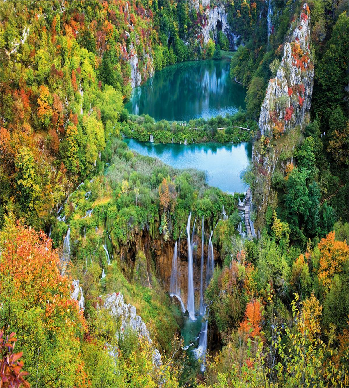 Scenic Fall Valley Lakes — Pattern