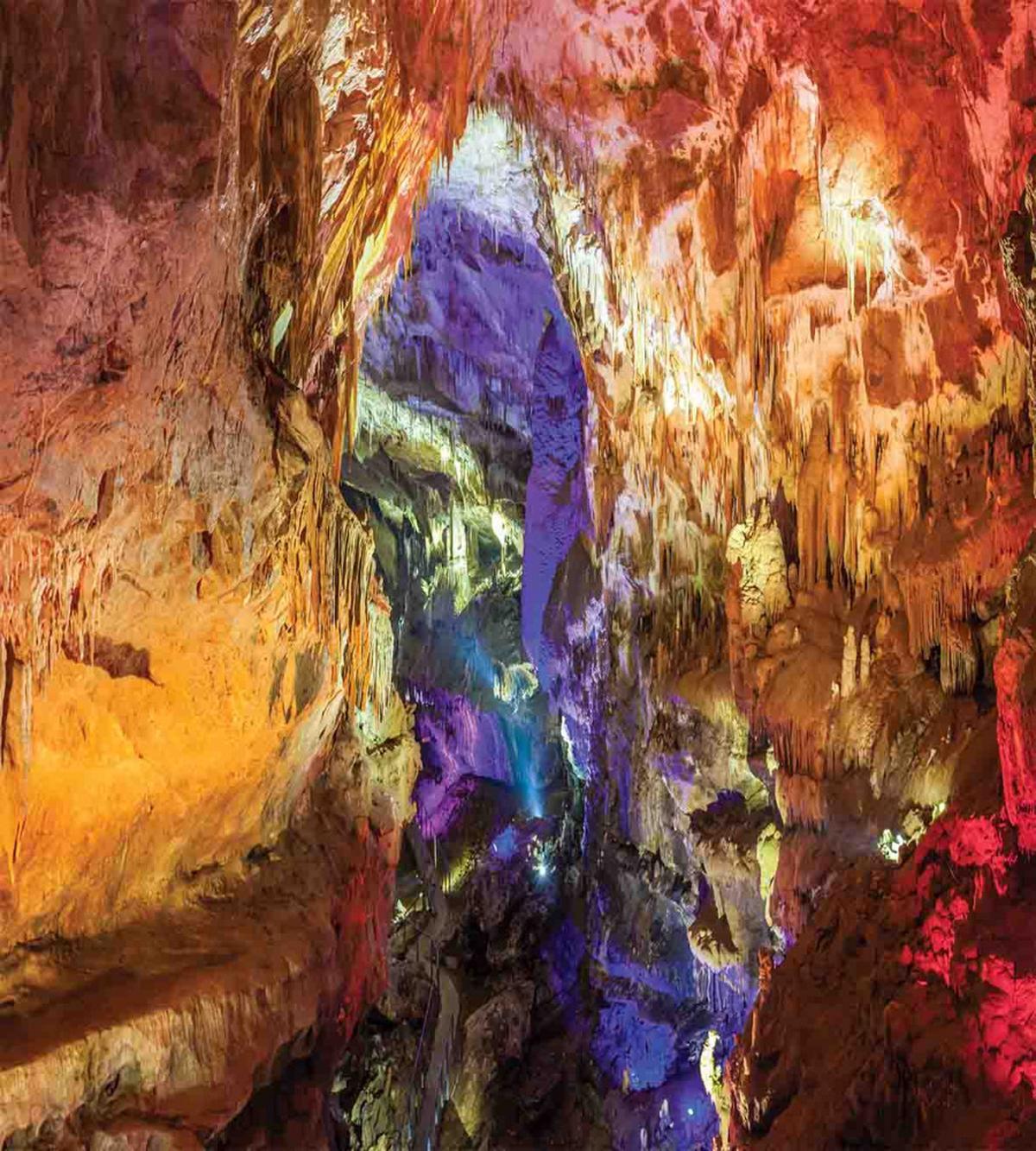 Prometheus Cave View — Pattern