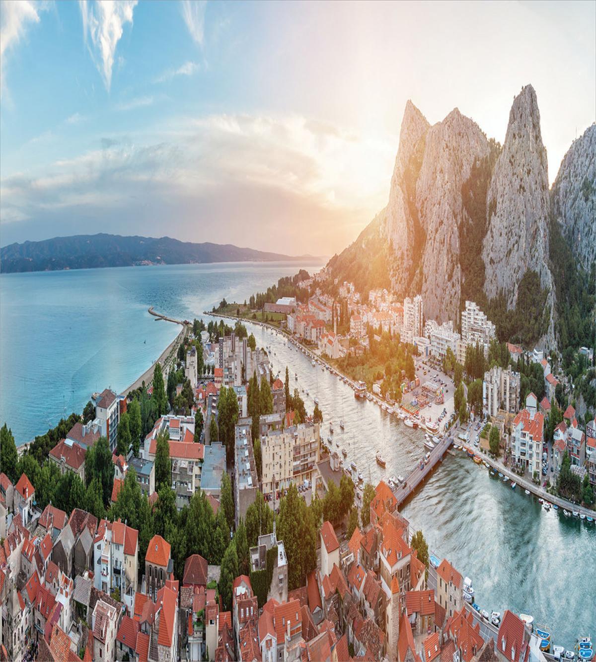 Old Coastal Town Omis Dawn — Pattern