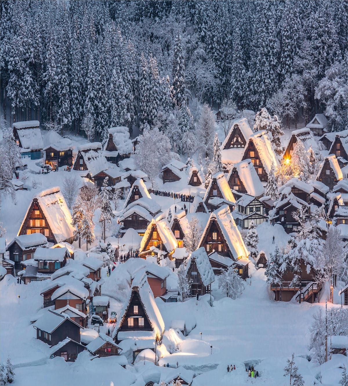 Shirakawago Village — Pattern
