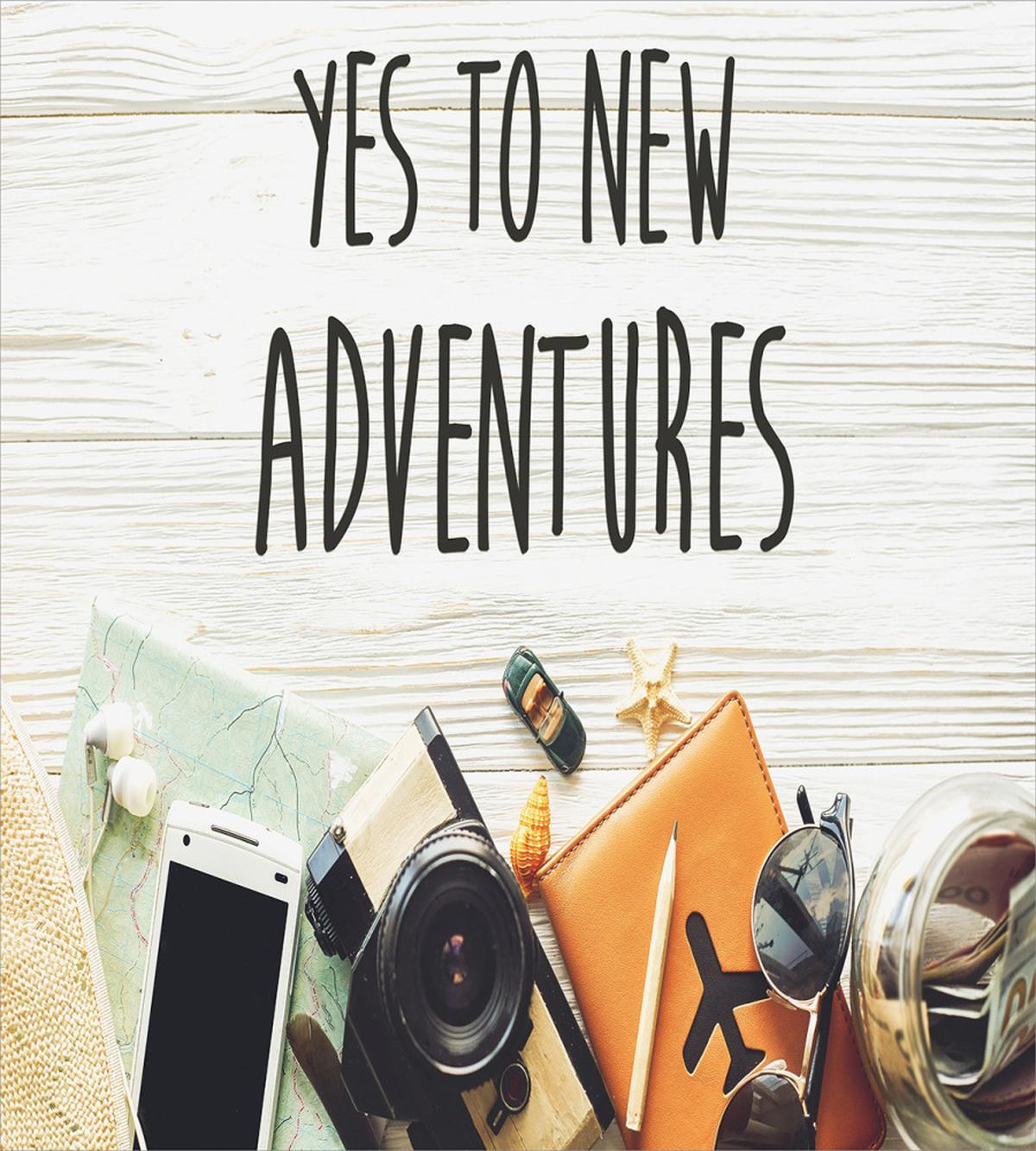 Wanderlust Retro Text — Pattern
