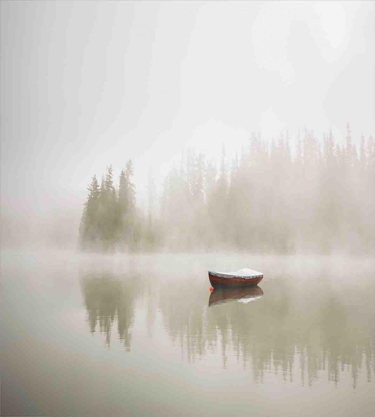 Boat on Lake Nature — Pattern