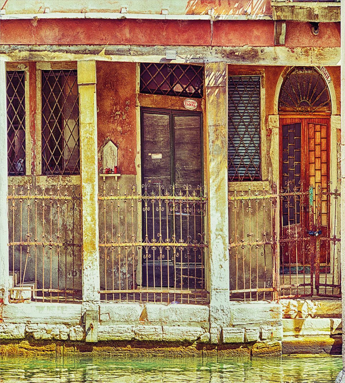 Aged Italian Building — Pattern