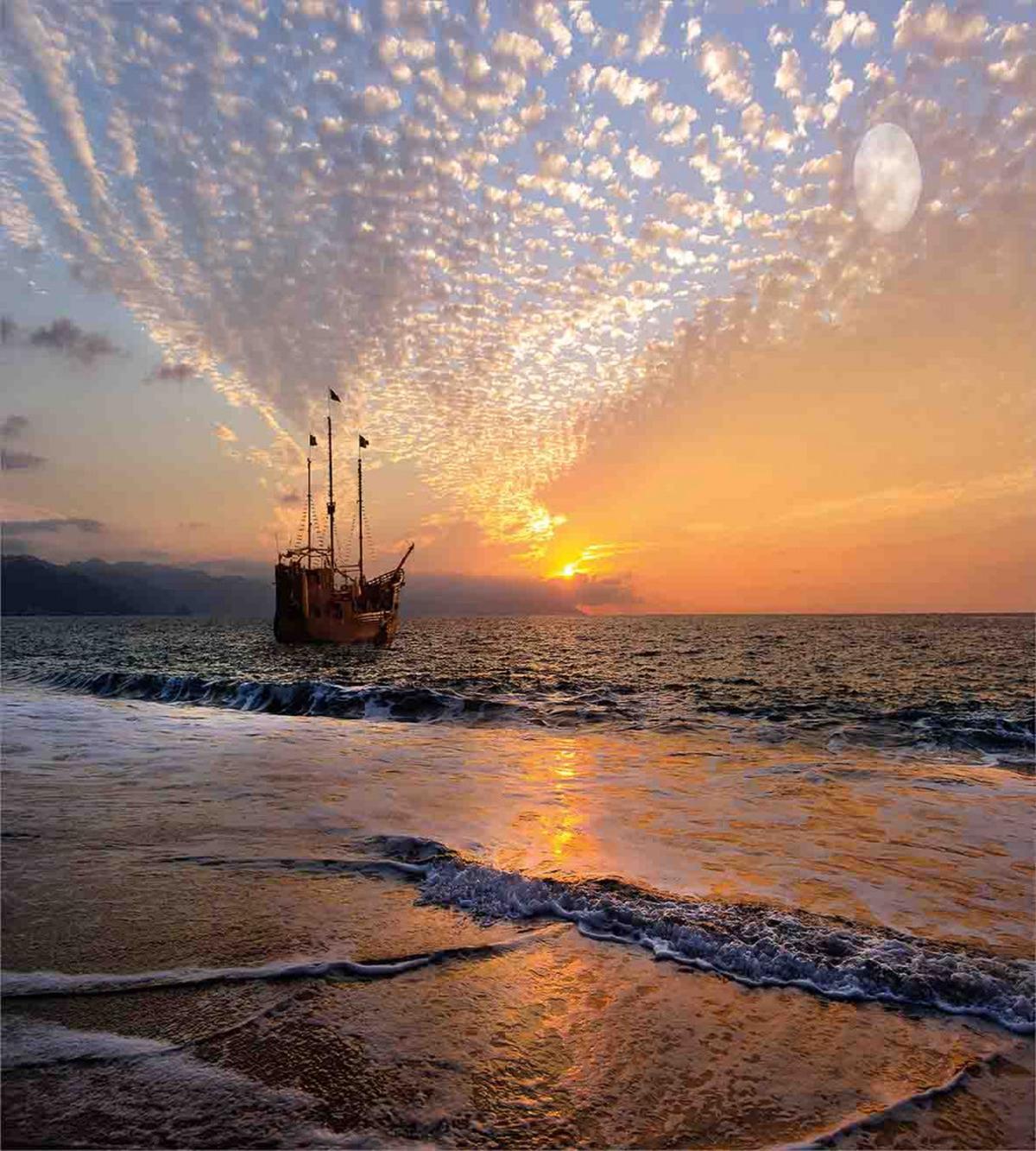Pirate Ship in Waves — Pattern