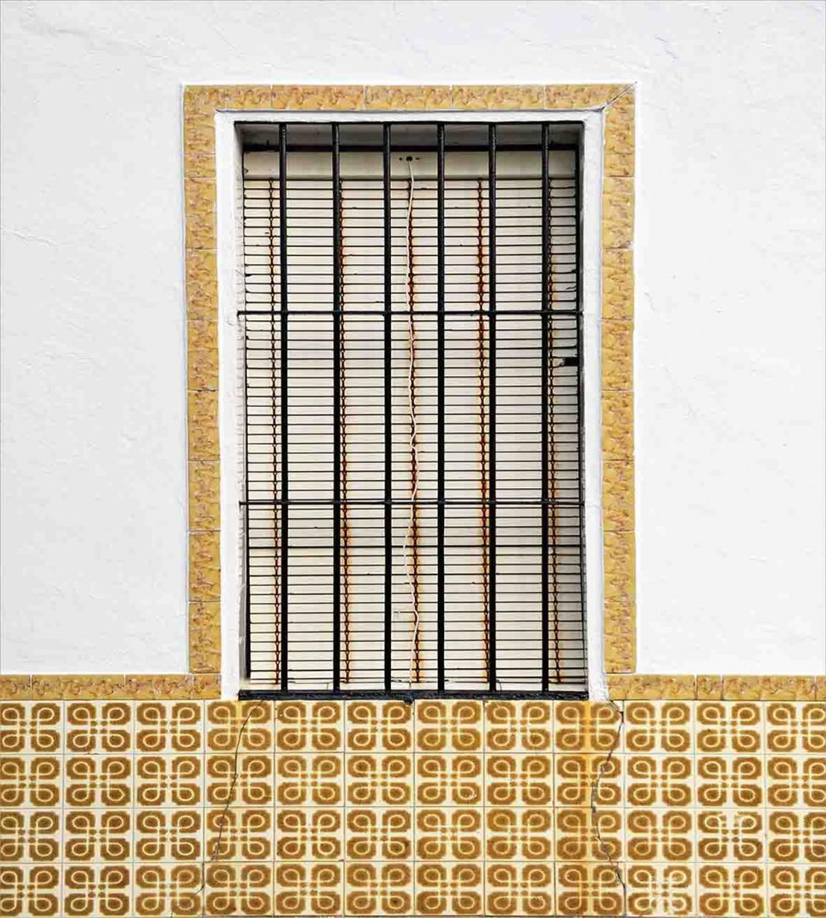 Modern Spanish Shutter — Pattern