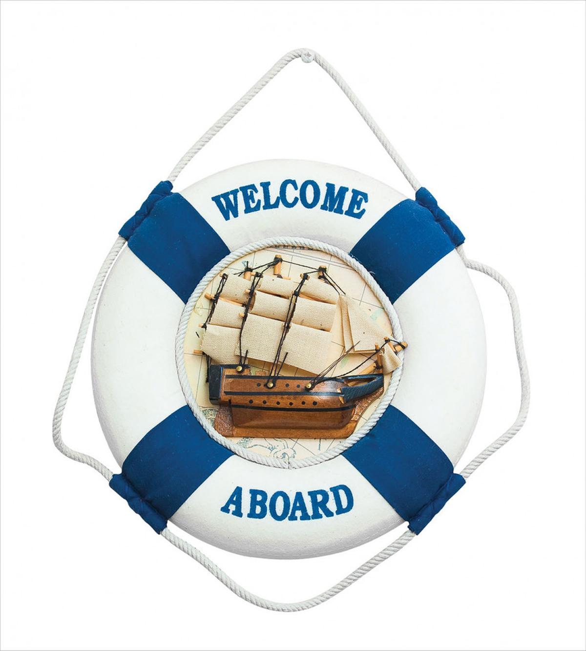 Life Buoy on the Wall — Pattern