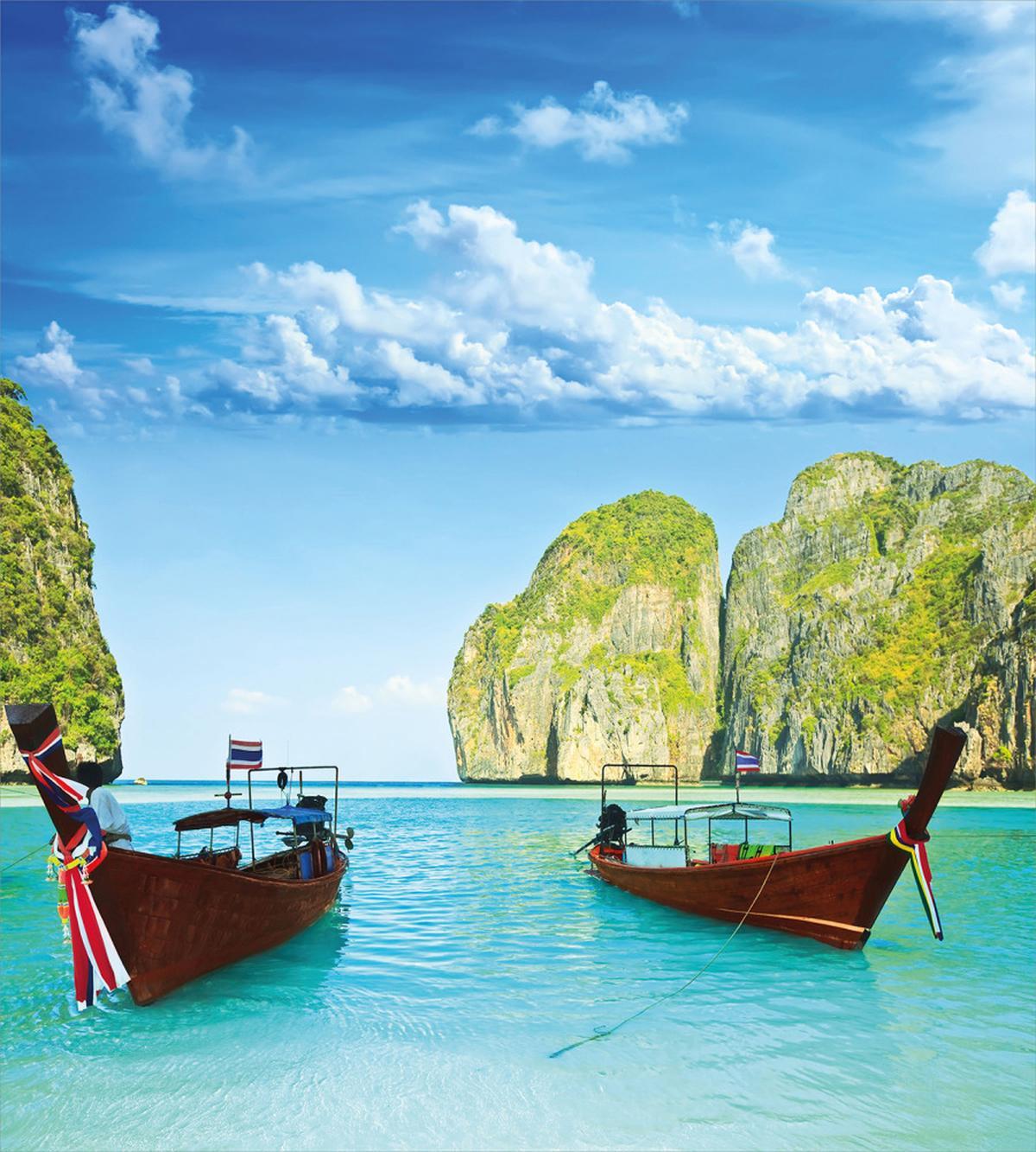 Boat Maya Bay Thailand — Pattern
