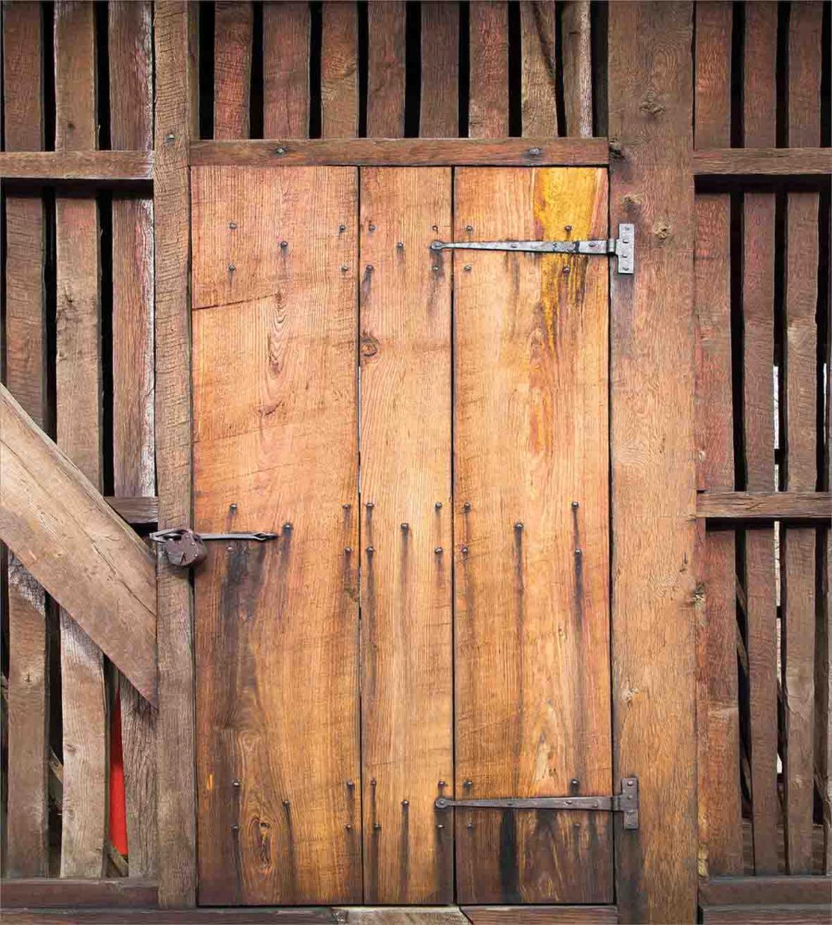 Dated Door Barn House — Pattern