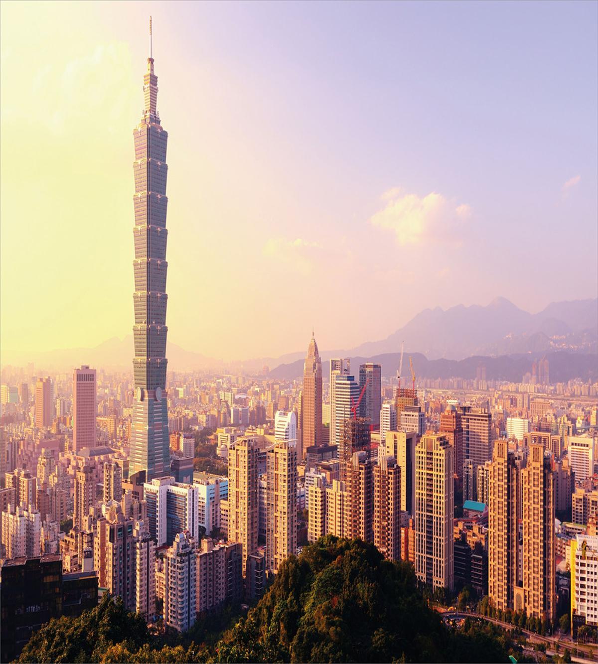 Skyline Taipei Taiwan — Pattern