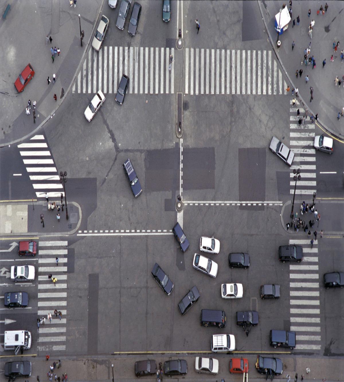 Road Intersection Paris — Pattern