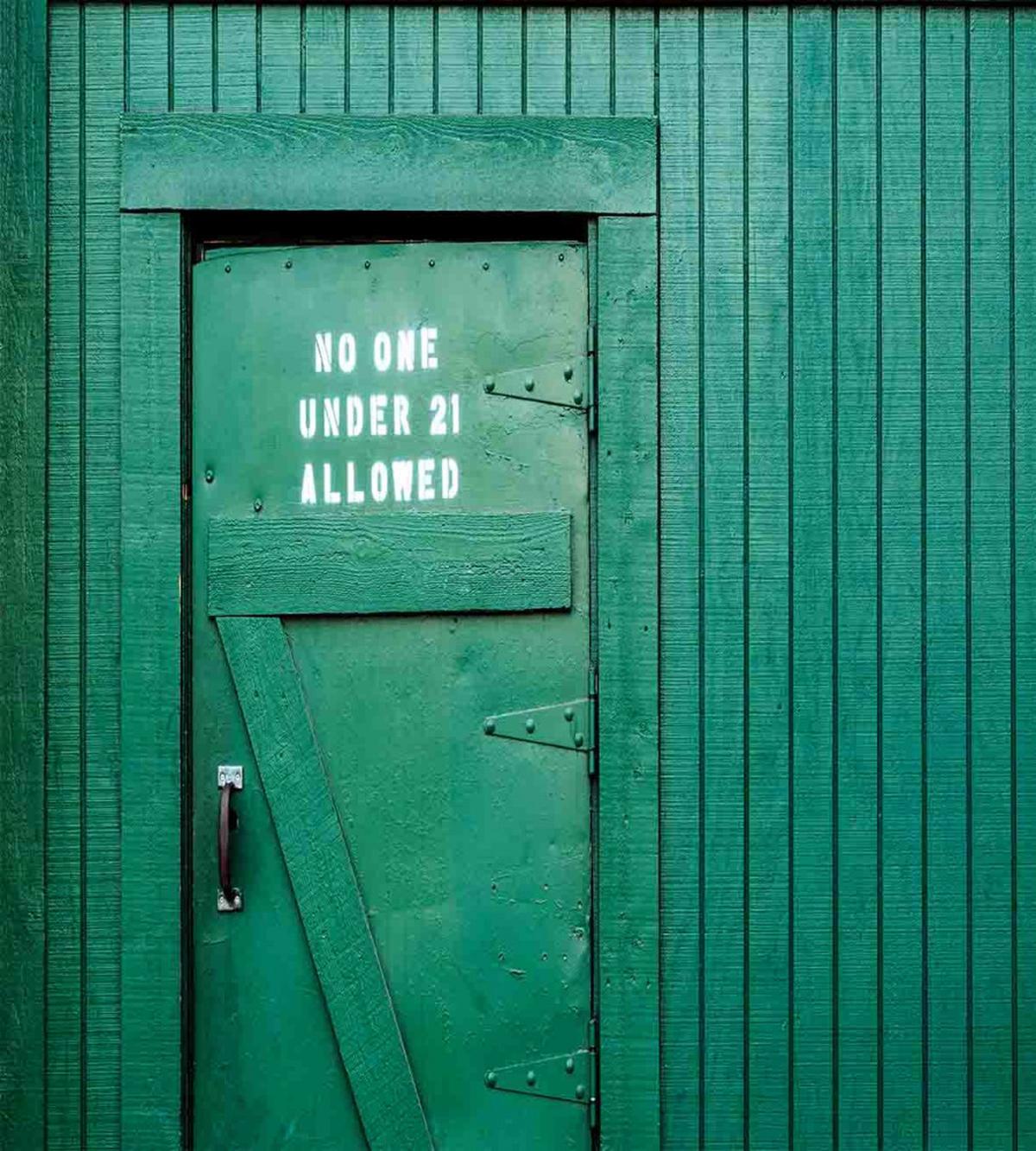 Vintage Back Door Theme — Pattern