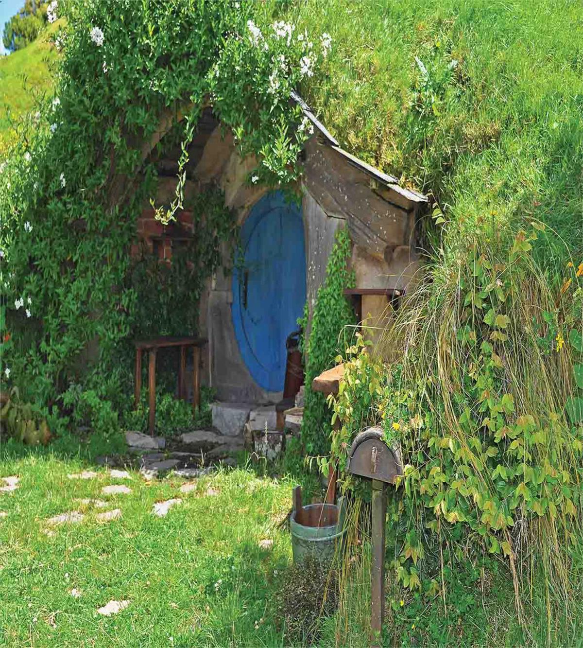 Fantasy Hobbit Land House — Pattern