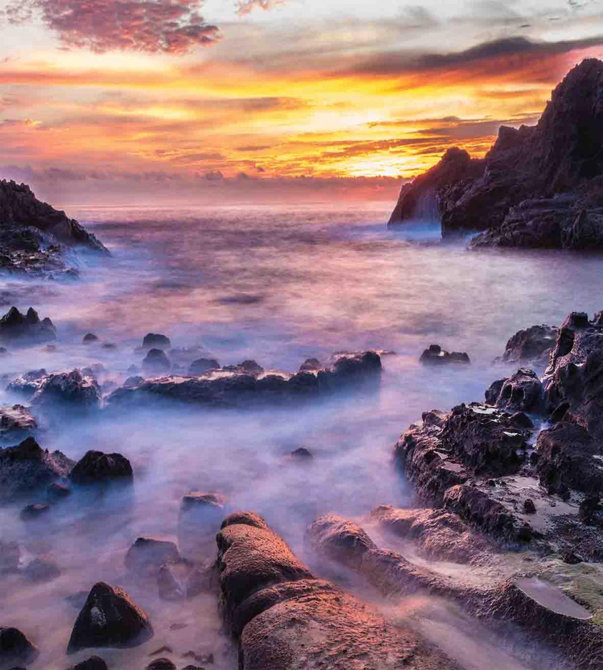 Sunrise Halona Beach — Pattern