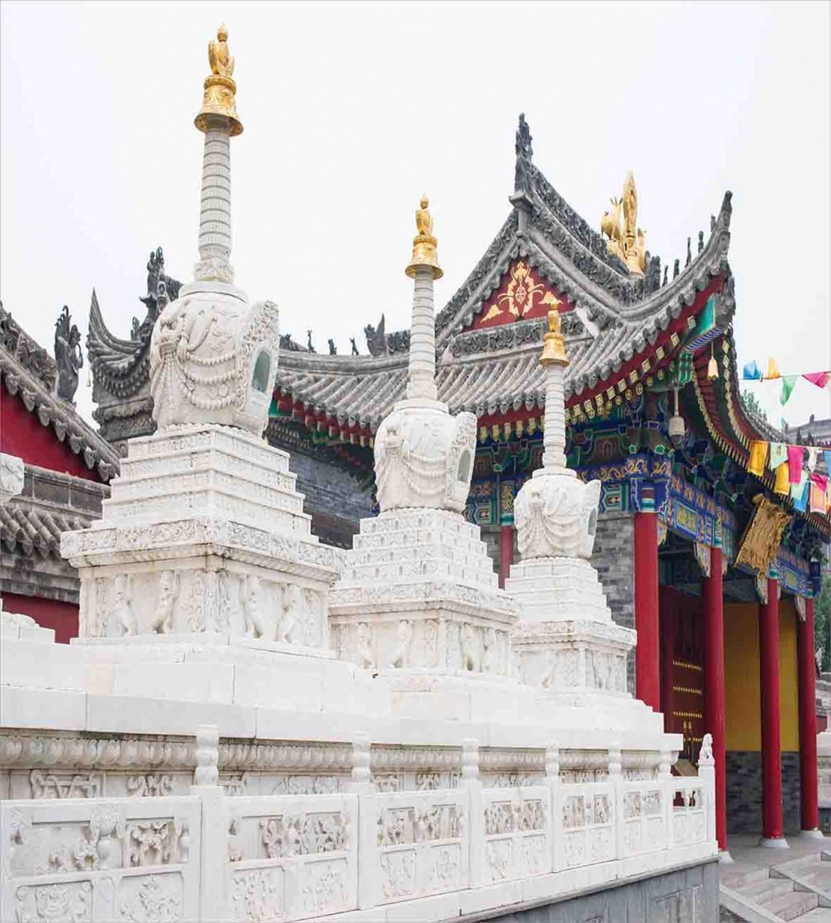 Historic Chinese Building — Pattern