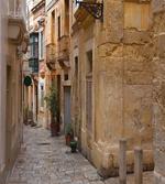 Old Narrow Street Town